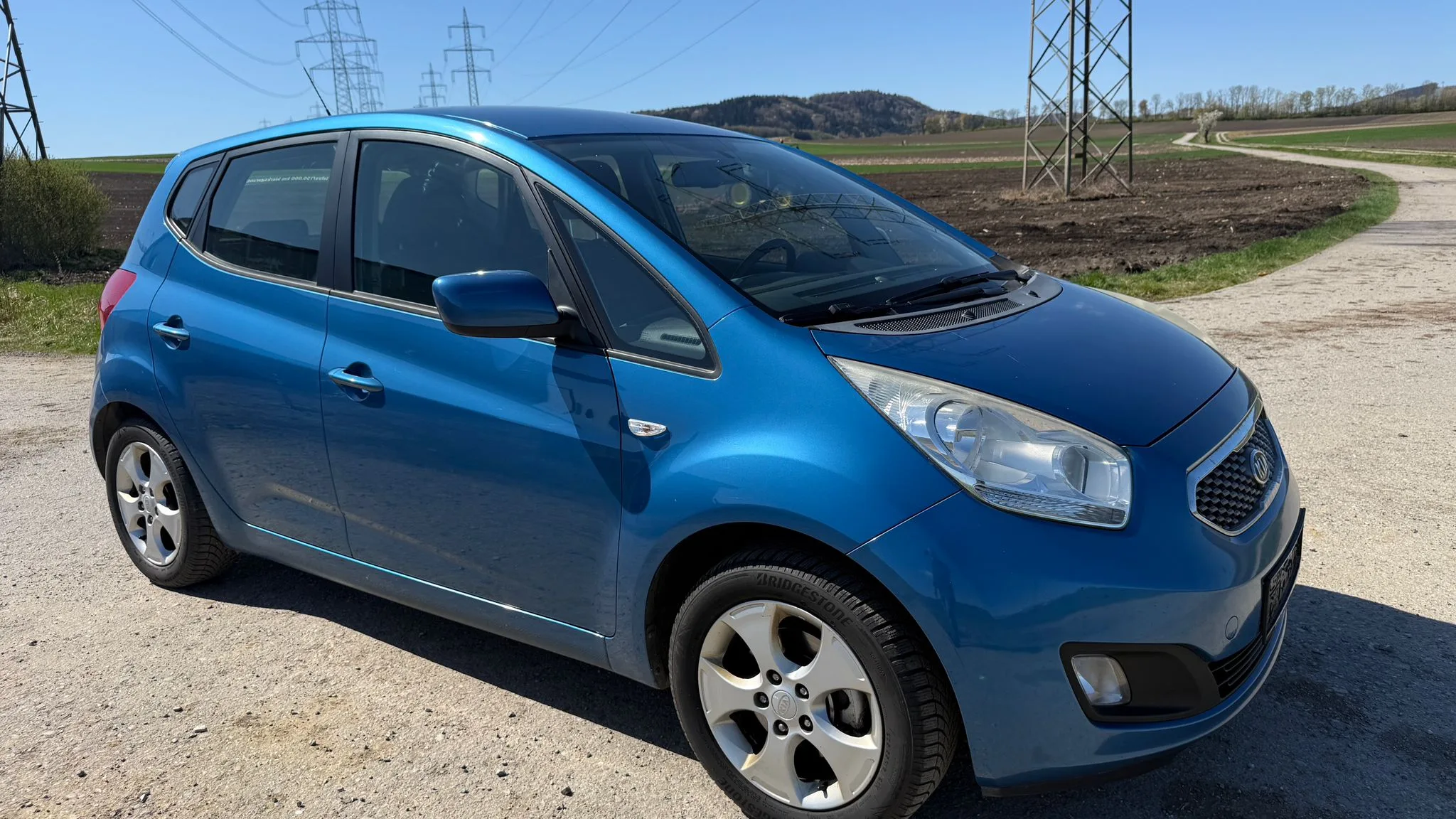 KIA VENGA CRDI 1.6 Active Bild 9