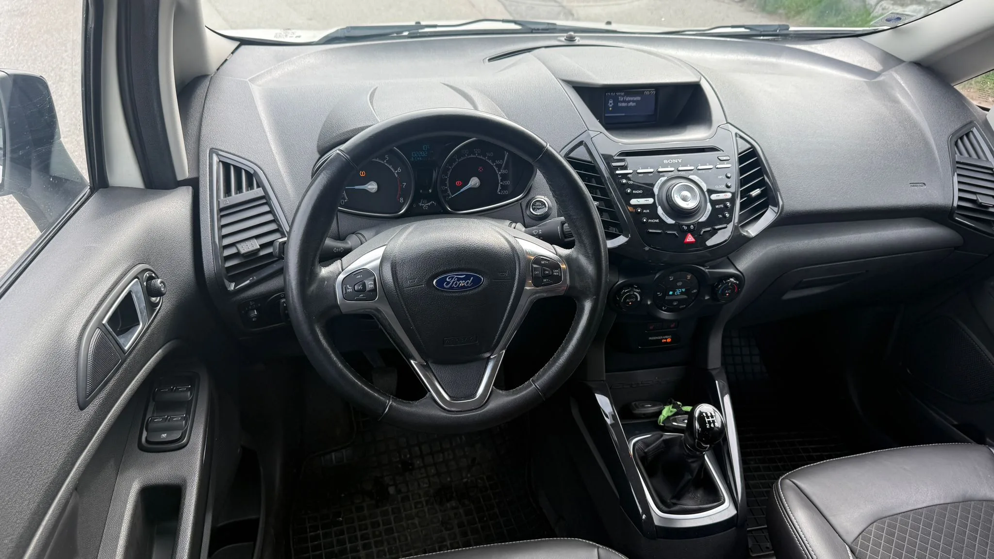 FORD ECOSPORT TIT 1.0 Bild 10